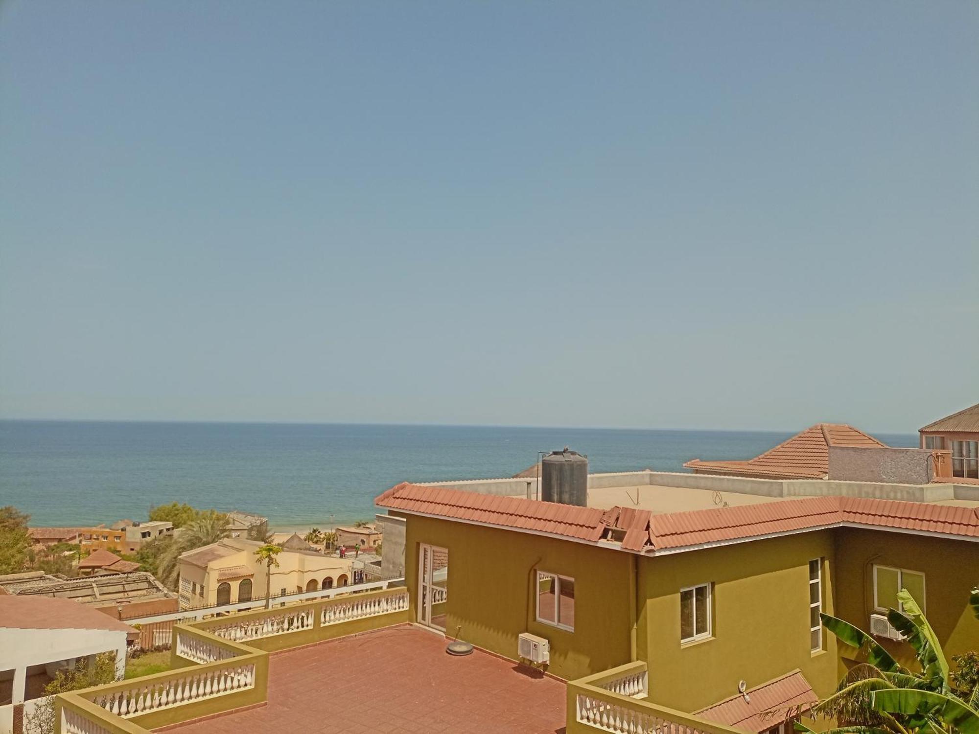 Hotel Chez Paolo à Toubab Dialo Extérieur photo