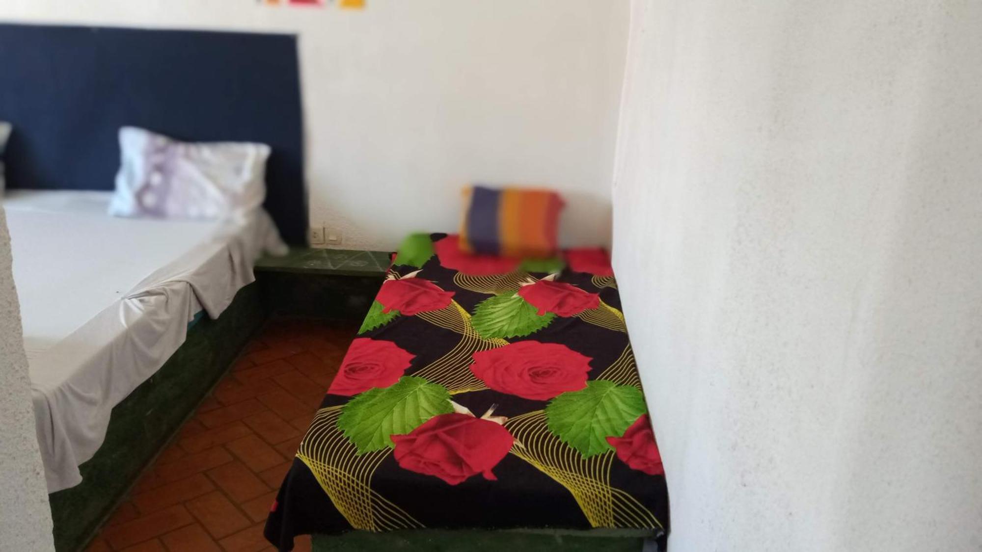 Hotel Chez Paolo à Toubab Dialo Extérieur photo
